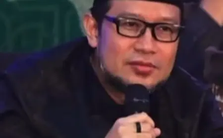 Wasekjen PBNU Gus Maksum Langitan Desak Pembentukan Kementerian Haji
