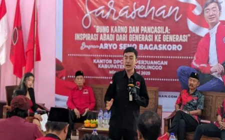 Bulan Bung Karno, Seno Bagaskoro Bakar Semangat Kebangsaan Mahasiswa Probolinggo