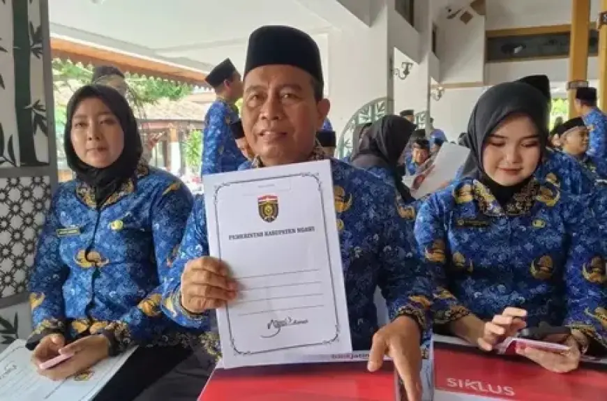 Setelah 22 Tahun Mengabdi, Sopir Ambulans di Ngawi Diangkat Jadi PPPK