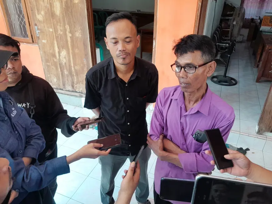 Gelar Aksi Demo, Warga Desa Dadapan Ngronggot Nganjuk Tuntut Transparansi Anggaran Siskeudes
