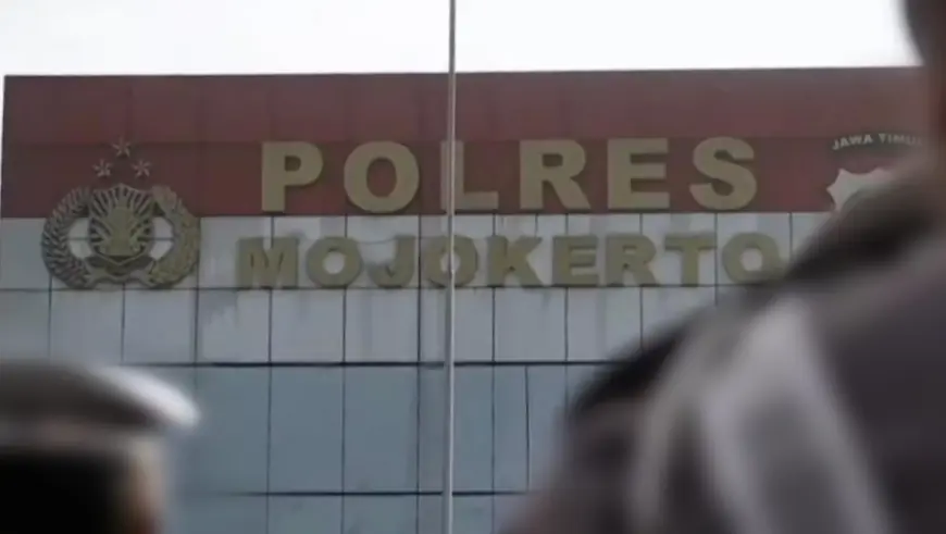 Tersangka Pencabulan Anak Kandung di Mojokerto Ditahan Polisi
