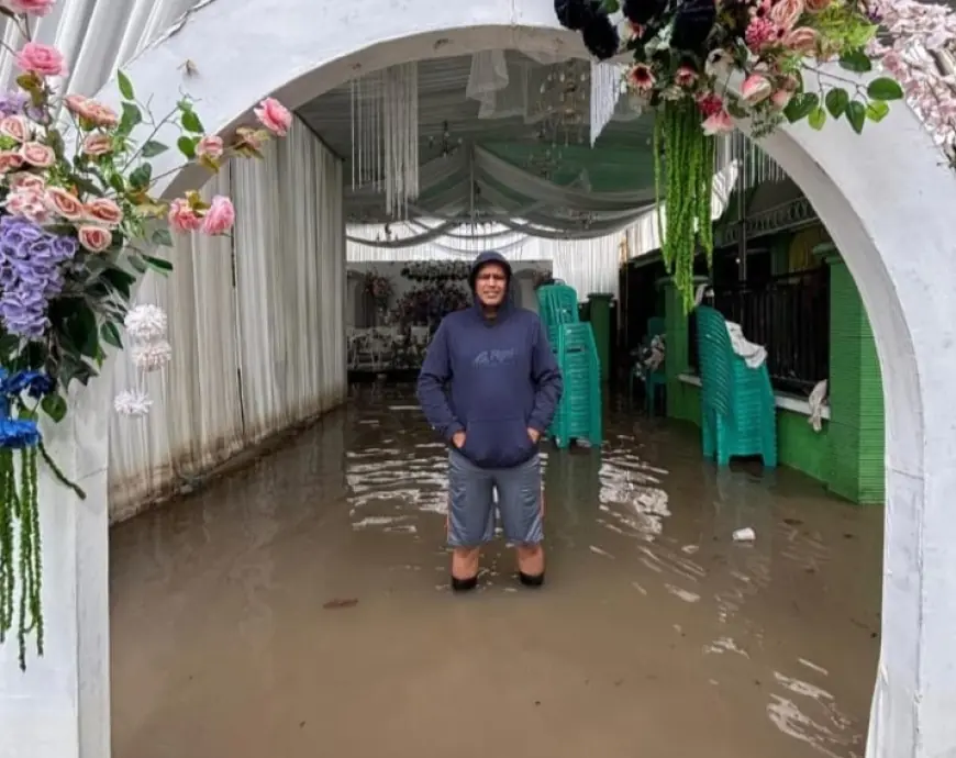 Banjir di Mojokerto Rendam Pesta Pernikahan, Acara Terpaksa Dipindah ke Masjid
