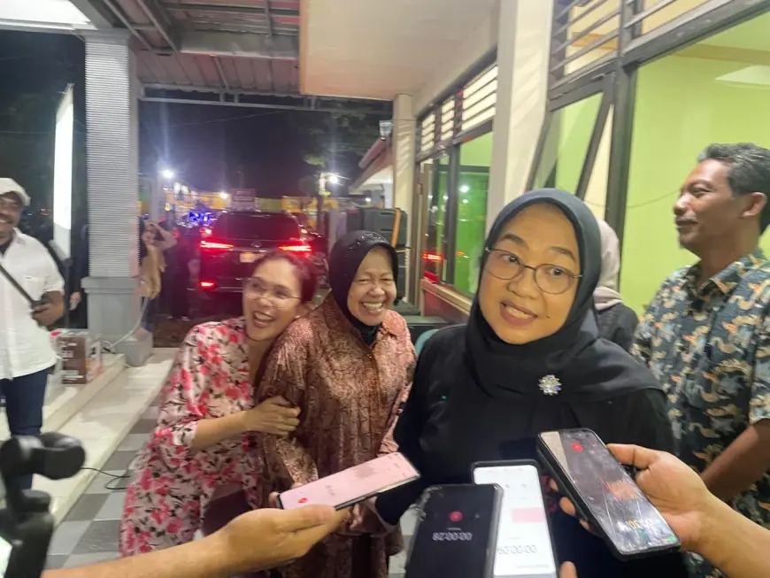 Tri Risma, Sadarestuwati, Rieke Diah Pitaloka Berkunjung di Jombang Ajak Perempuan Berdaya