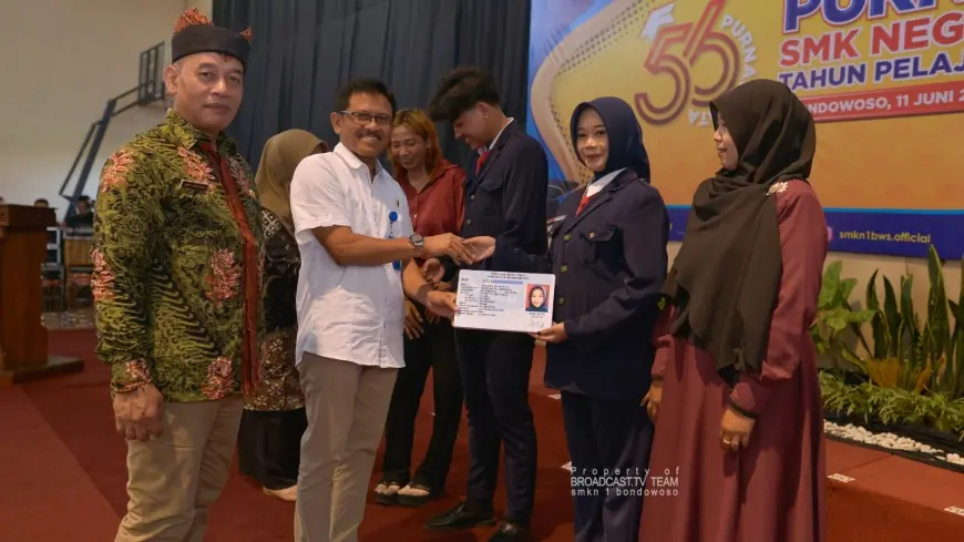 Asyik Sulaiman Sosok Pemimpin Visioner di SMKN 1 Bondowoso