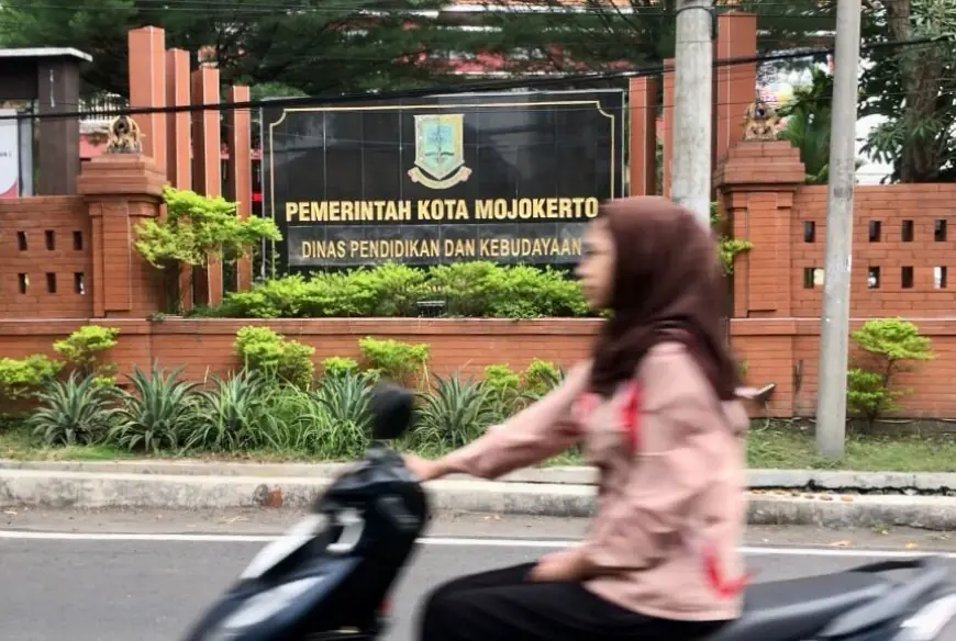 Pemkot Mojokerto Tunggu Aturan Keputusan MK Soal Sekolah Gratis