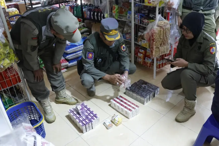 Satpol PP Jember dan Bea Cukai Amankan 10.396 Batang Rokok Ilegal