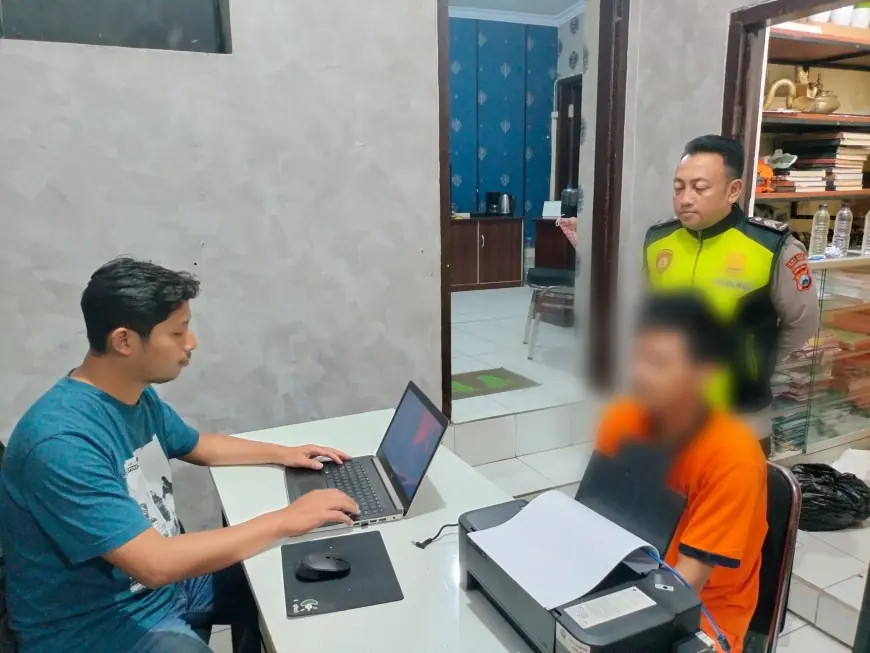 Warga Tangkap Pencuri Hp di Tumpang, Satu Pelaku Kabur Lewat Jendela