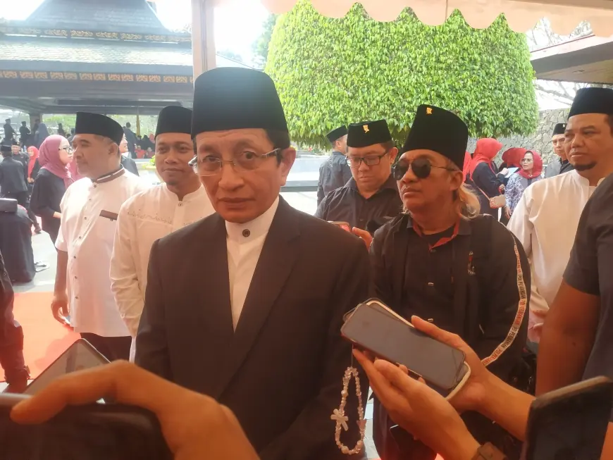 Menteri Agama Hadiri Ziarah Kebangsaan Haul ke-55 Bung Karno di Kota Blitar, Begini Pesannya