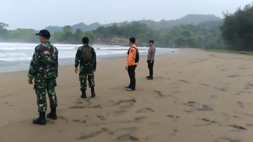 Dua Remaja Terseret Ombak di Pantai Konang Trenggalek, Satu Korban Hilang