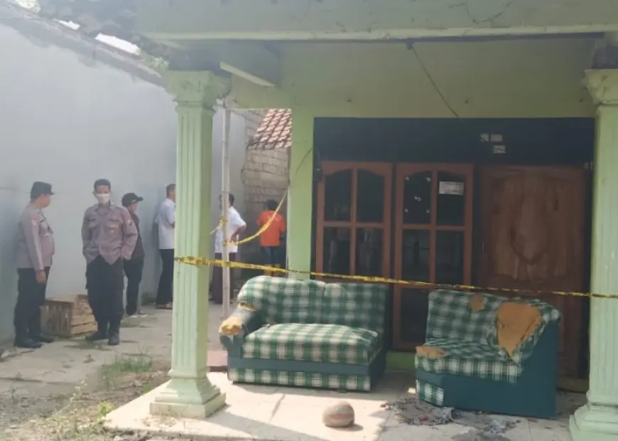 Warga Jombang Temukan Jasad Pria Membusuk, Diduga Diracun Istri Siri