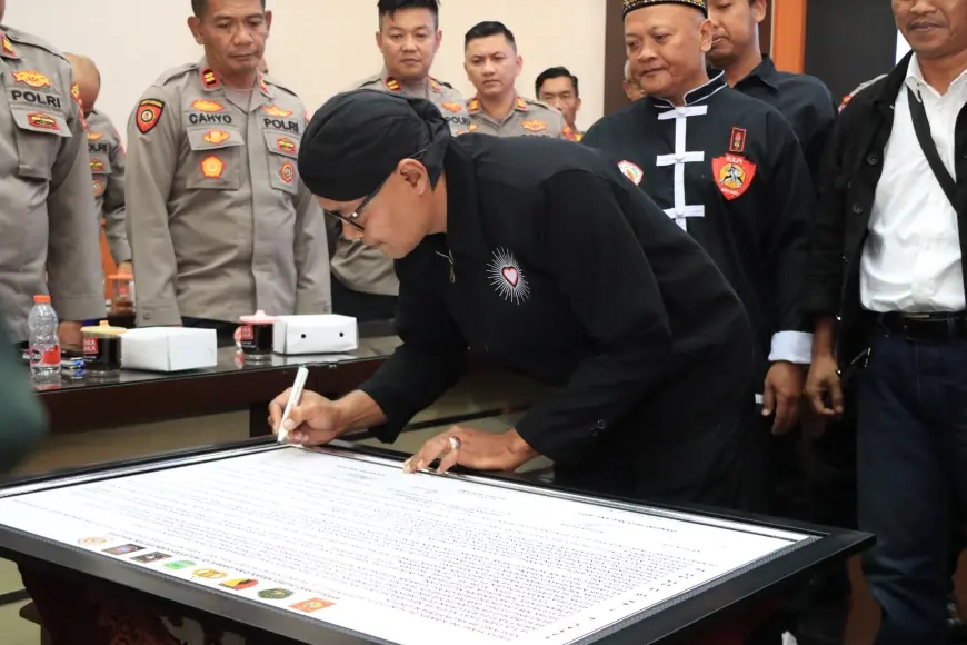 Polres Malang Tegaskan 16 Poin Maklumat Suro untuk Perguruan Silat saat Suroan Agung 2025