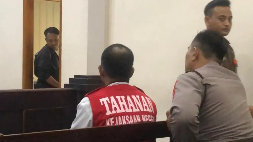 BIN Gadungan Calo Jabatan di Pemkab Mojokerto Hanya Dituntut 8 Bulan