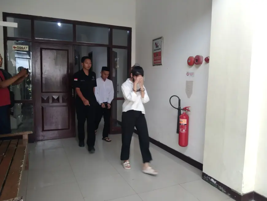 Kasus Pornografi, Figur Selebgram Gresik Divonis 1 Tahun 5 Bulan Penjara