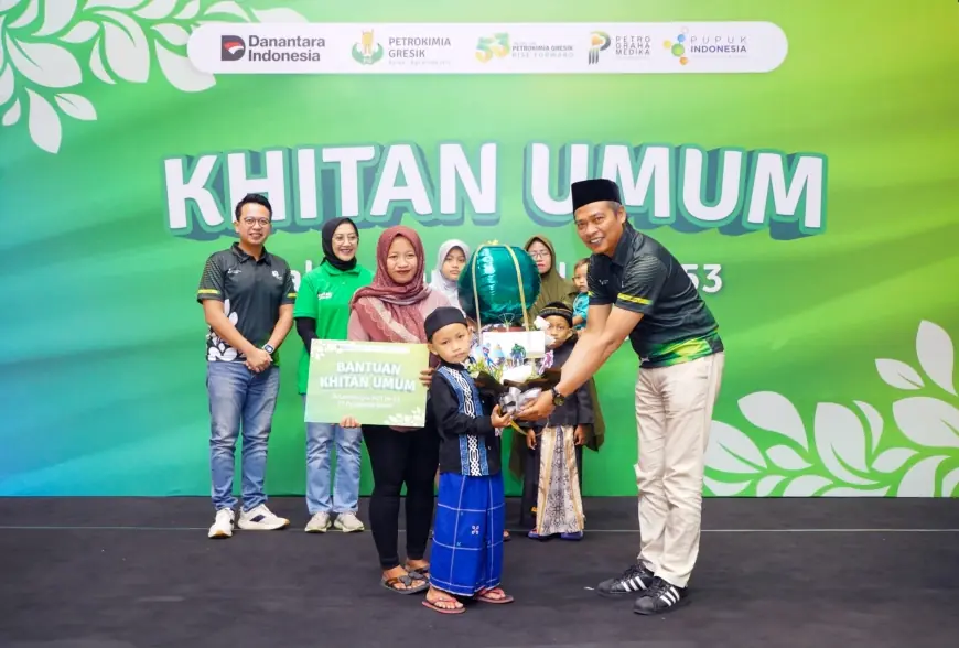 Libur Sekolah, Petrokimia Gresik Gelar Khitan Massal Gratis Diikuti Ratusan Peserta