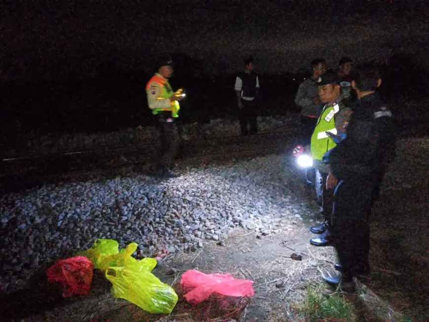 Diduga Depresi, Pria asal Blitar Tabrakan Diri ke Kereta Api