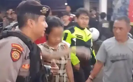 Lagi! Perempuan Depresi Mau Nyebur Rolak Songo Mojokerto, Beruntung Digagalkan Polisi