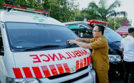 Maksimalkan Layanan Darurat, Pemkab Gresik Pasang GPS pada Puluhan Ambulans
