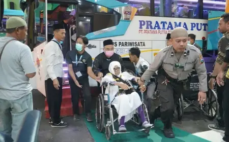 32.230 Jemaah Haji Debarkasi Surabaya telah Tiba, Satu Orang Tertahan di Makkah karena Melahirkan