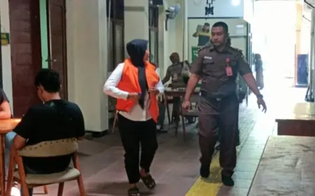 Ibu Terdakwa Bunuh Bayi di Jombang Hadapi Tuntutan 12 Tahun Penjara