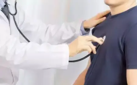 Waspada Myasthenia Gravis: Penyakit Autoimun Serius yang Perlu Penanganan Cepat