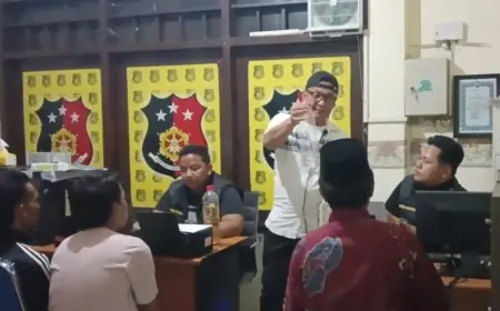 Polisi Gerebek Warung Angkringan Jual Miras di Jombang, Empat Orang Diamankan