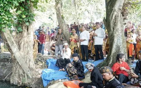 Bupati Lamongan Dorong Pelestarian Prasasti dan Budaya