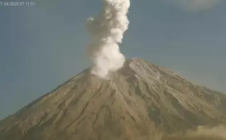Gunung Semeru Kembali Erupsi, Warga Diminta Waspada Bahaya Susulan