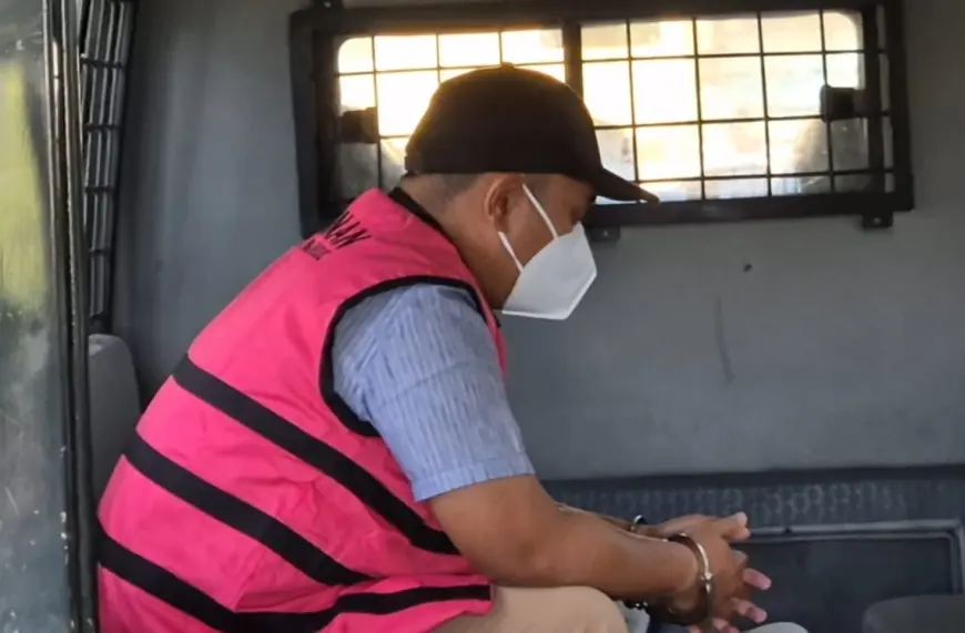 Kejari Tahan Sekdin PUPR Kota Mojokerto terkait Korupsi Proyek Kapal Majapahit
