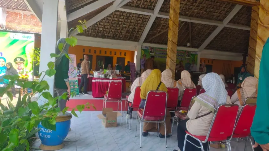 TP PKK Nganjuk Gelar Bimtek B2SA untuk Kader Pangan di Desa Katerban, Ini Tujuannya