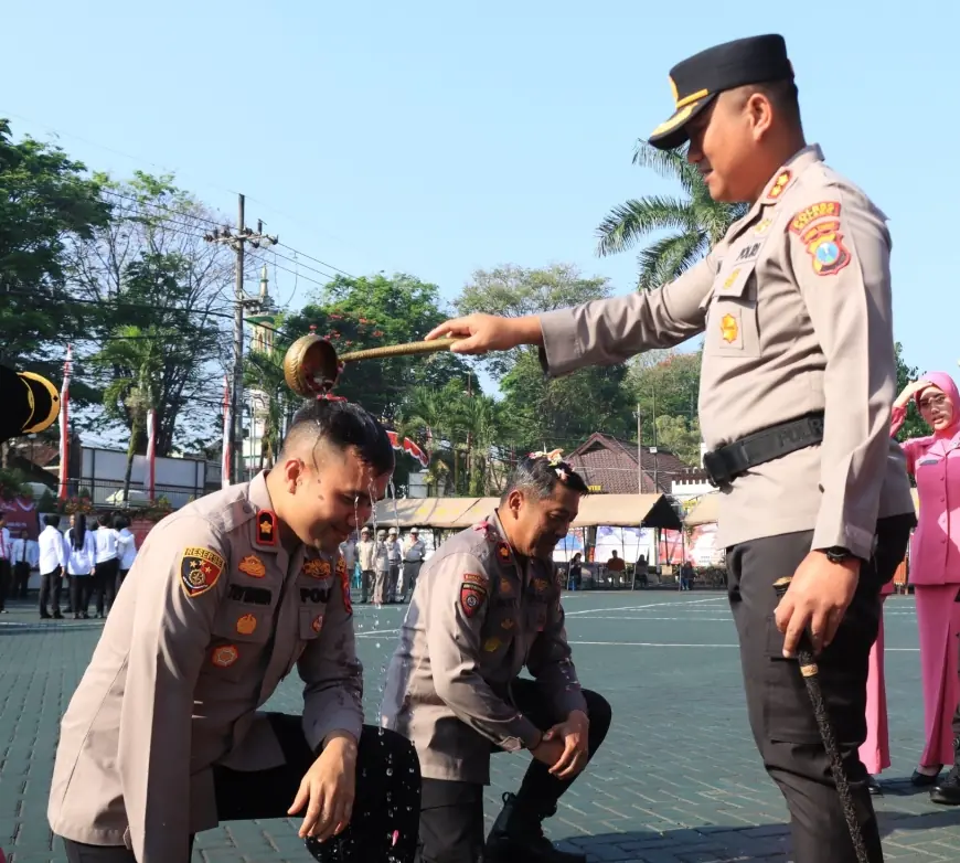 Momentum Hari Bhayangkara, 73 Personel Polres Malang Naik Pangkat