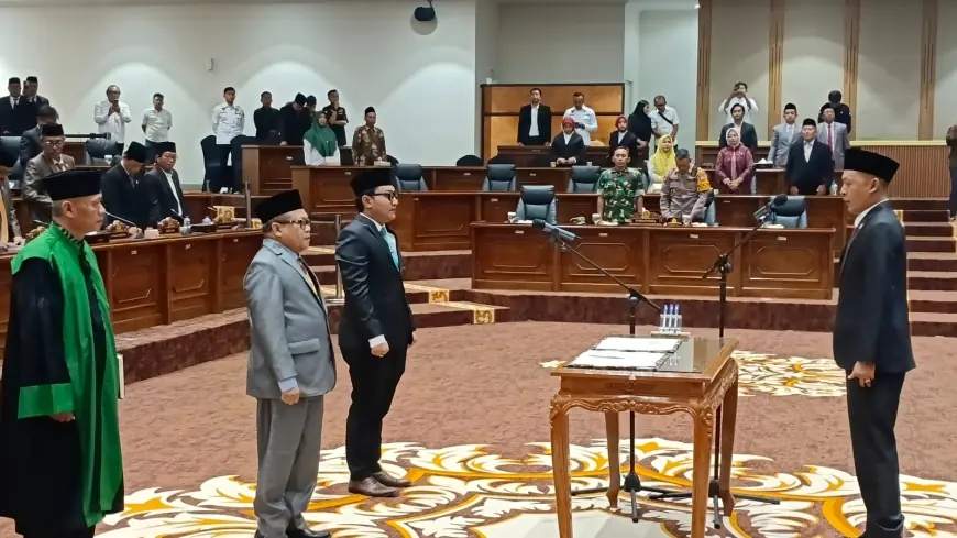 Dua Legislator DPRD Bojonegoro Resmi Dilantik Gantikan Anggota yang Wafat