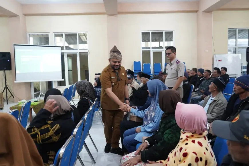 60 Warga Kota Batu Terima Kepastian Hukum atas Tanah Garapan di Kawasan Hutan