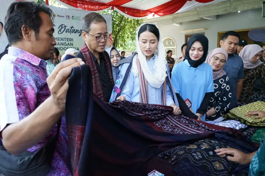 Mbak Wali dan Wamendag Kunjungi Sentra Tenun Ikat, Dorong Produk Lokal Kota Kediri Tembus Pasar Ekspor