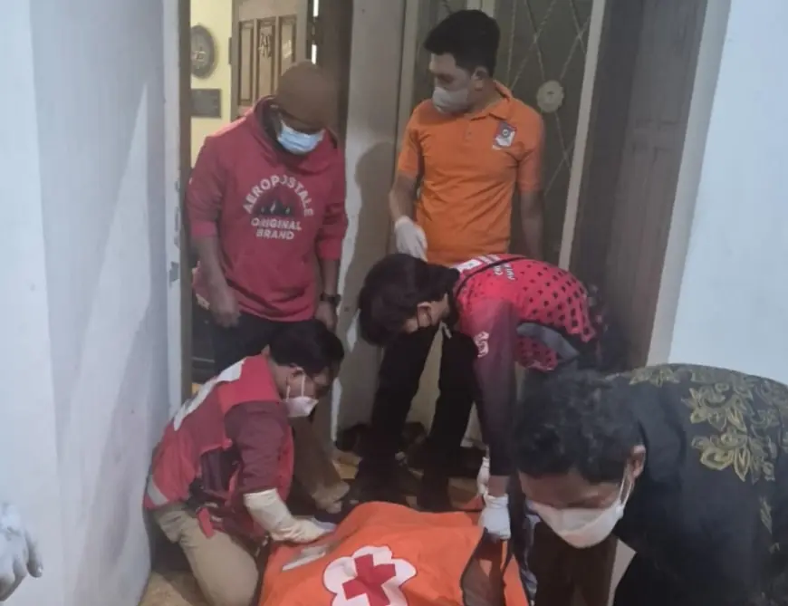 Warga Mojokerto Digegerkan oleh Penemuan Mayat di Kamar Kos