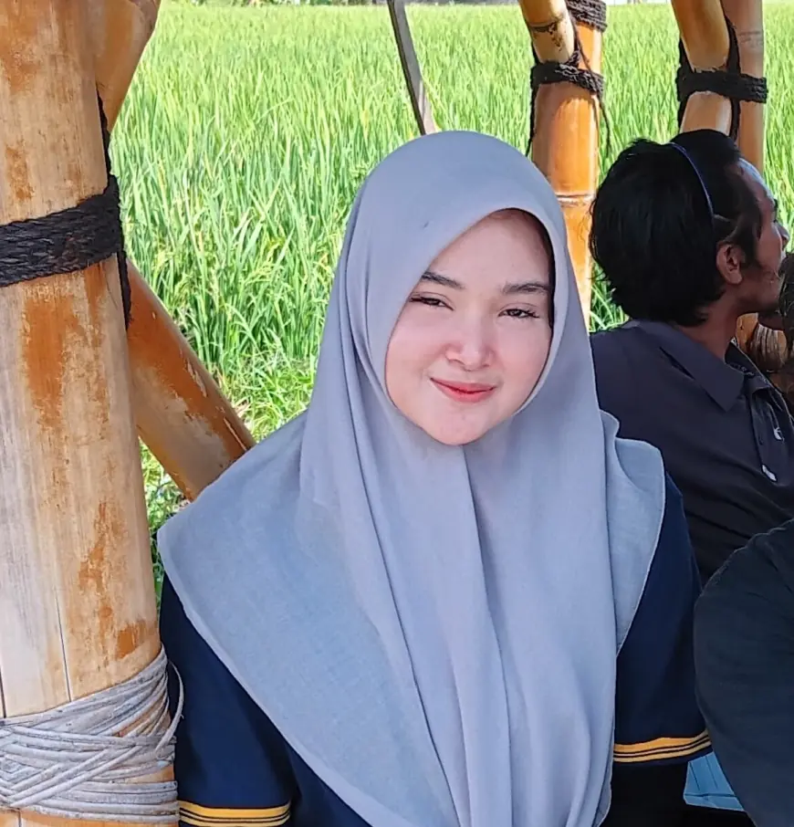 Mengenal Sosok Laila Ayu KDI, Penyanyi Dangdut yang Kini Kuliah di Pasuruan