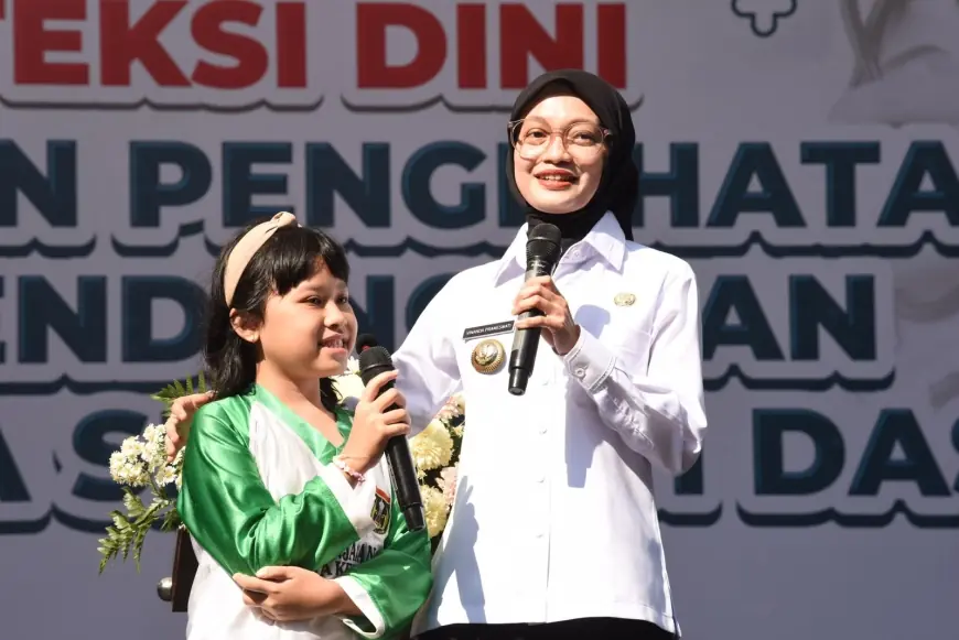 Mbak Wali Tinjau Deteksi Dini Gangguan Penglihatan dan Pendengaran Pada Siswa Sekolah Dasar