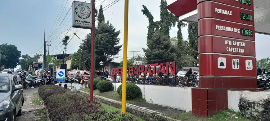 Jalur Padat, Pasokan BBM ke Jember Tersendat: Pemkab Pantau Ketat Penyaluran