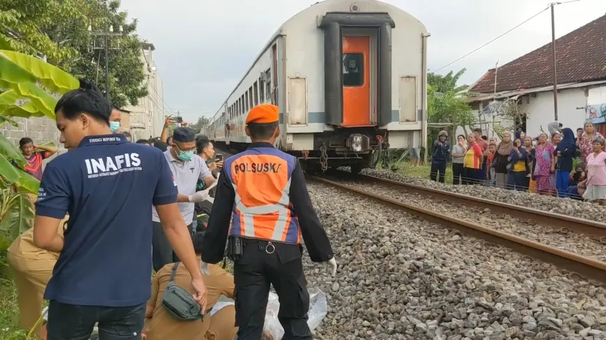 Nenek Lansia Tewas Diduga Tersambar Kereta Api Malabar di Tulungagung