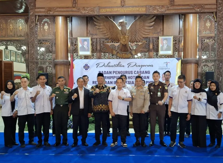 Ketua Baru Dikukuhkan, PHRI Tulungagung Siap Hadapi Tantangan Dunia Usaha