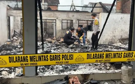 Tiga Ruko di Trenggalek Ludes Terbakar, Kerugian Ditaksir Rp500 juta