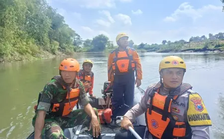 Pemuda Asal Kediri Diduga Hanyut  saat Mancing di Sungai Brantas Tulungagung