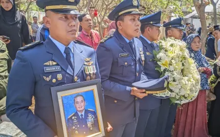 Gugur Saat Latihan, TNI AU Naikkan Pangkat Marsma Fajar Adriyanto Jadi Marsda Anumerta