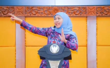 Khofifah Minta Perangkat Desa Gencarkan Edukasi Bahaya Judol dan Pinjol