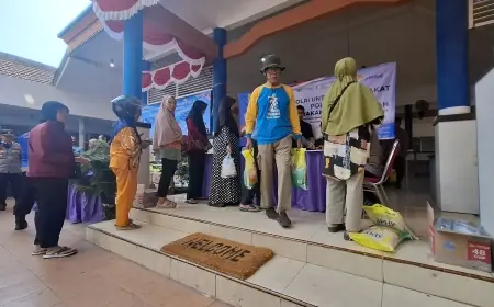 Minim Sosialisasi, Pasar Murah di Gresik Sepi Peminat