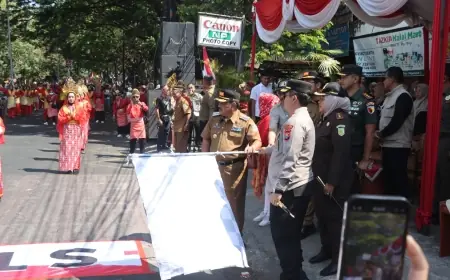 Karnaval SMP di Nganjuk Angkat Semangat Nasionalisme dan UMKM