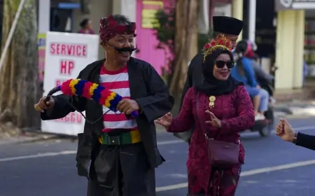 Kreativitas Pelajar Warnai Karnaval SMAN 1 Kepanjen Tanpa Dentuman Sound Horeg