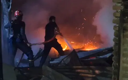Pabrik Meja Biliar di Tulungagung Ludes Terbakar, Diduga Akibat Puntung Rokok