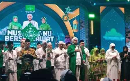 Besok, Doa dan Zikir Kebangsaan Habib Syech Buka Rangakaian HUT ke-80 RI di Jatim