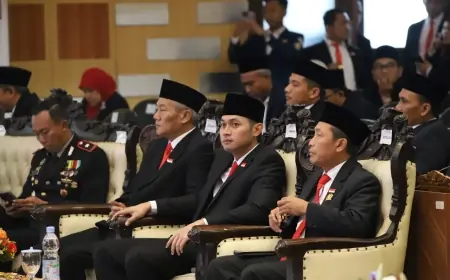 Bupati Tuban Hadiri Paripurna DPRD, Tanggapi Pidato Kenegaraan Presiden Prabowo