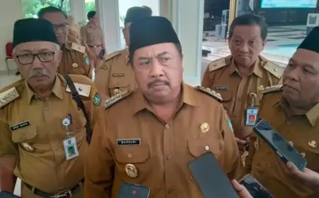 Gaya Berbeda Lelang Jabatan: Pemkab Mojokerto Transparan, Jombang Dicurigai Politis